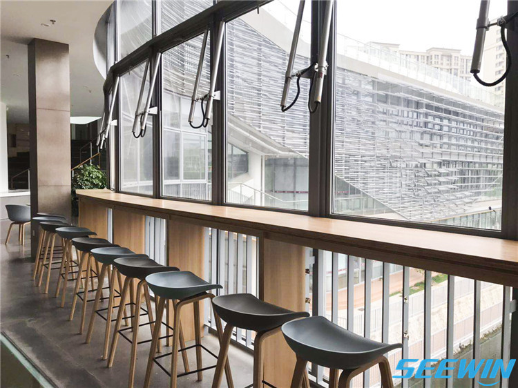 國際學(xué)校家具