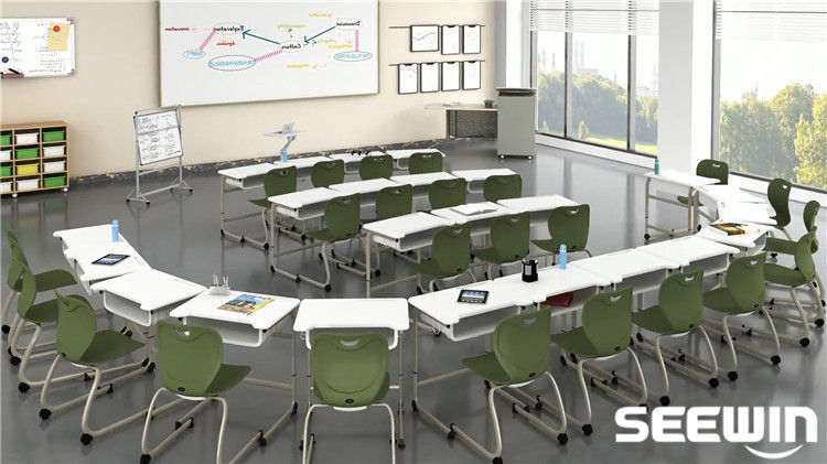 學生課桌椅